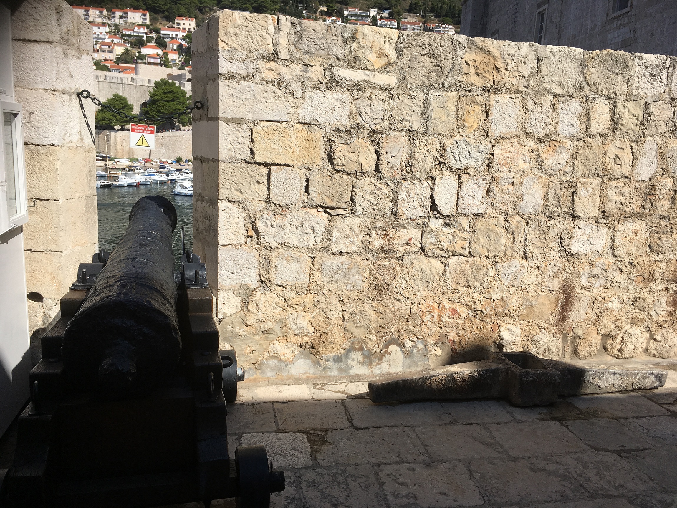 dubrovnik old city cannon