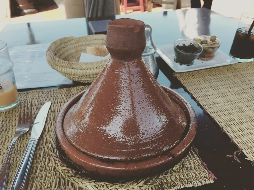 モロッコ・マラケシュ　食べ物編　モロッコと言えばタジン鍋！