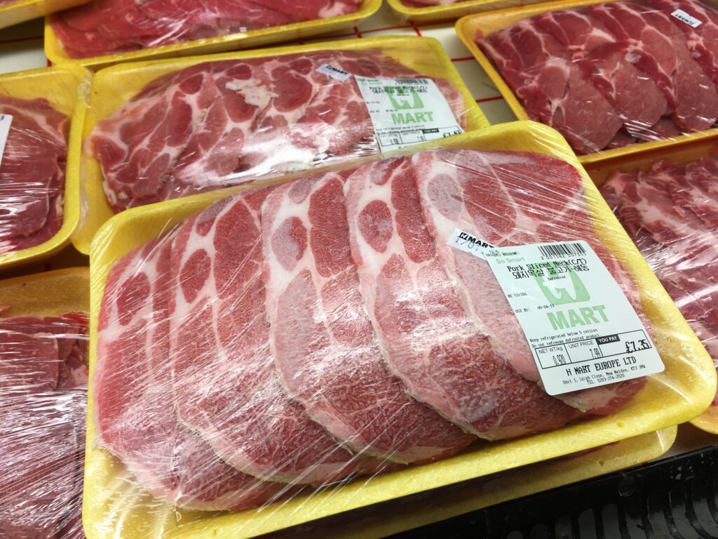 ロンドンの韓国系スーパーマーケットで手に入る薄切り肉